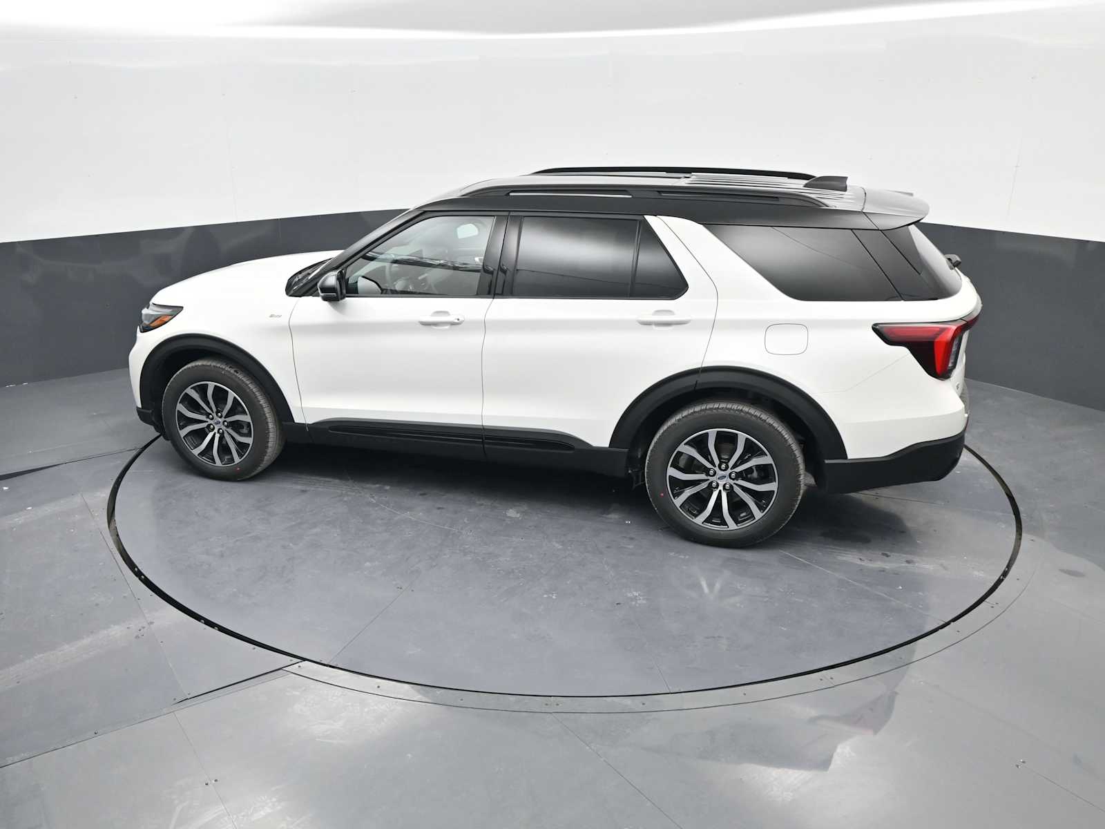 New 2026 Ford Explorer - photo 55