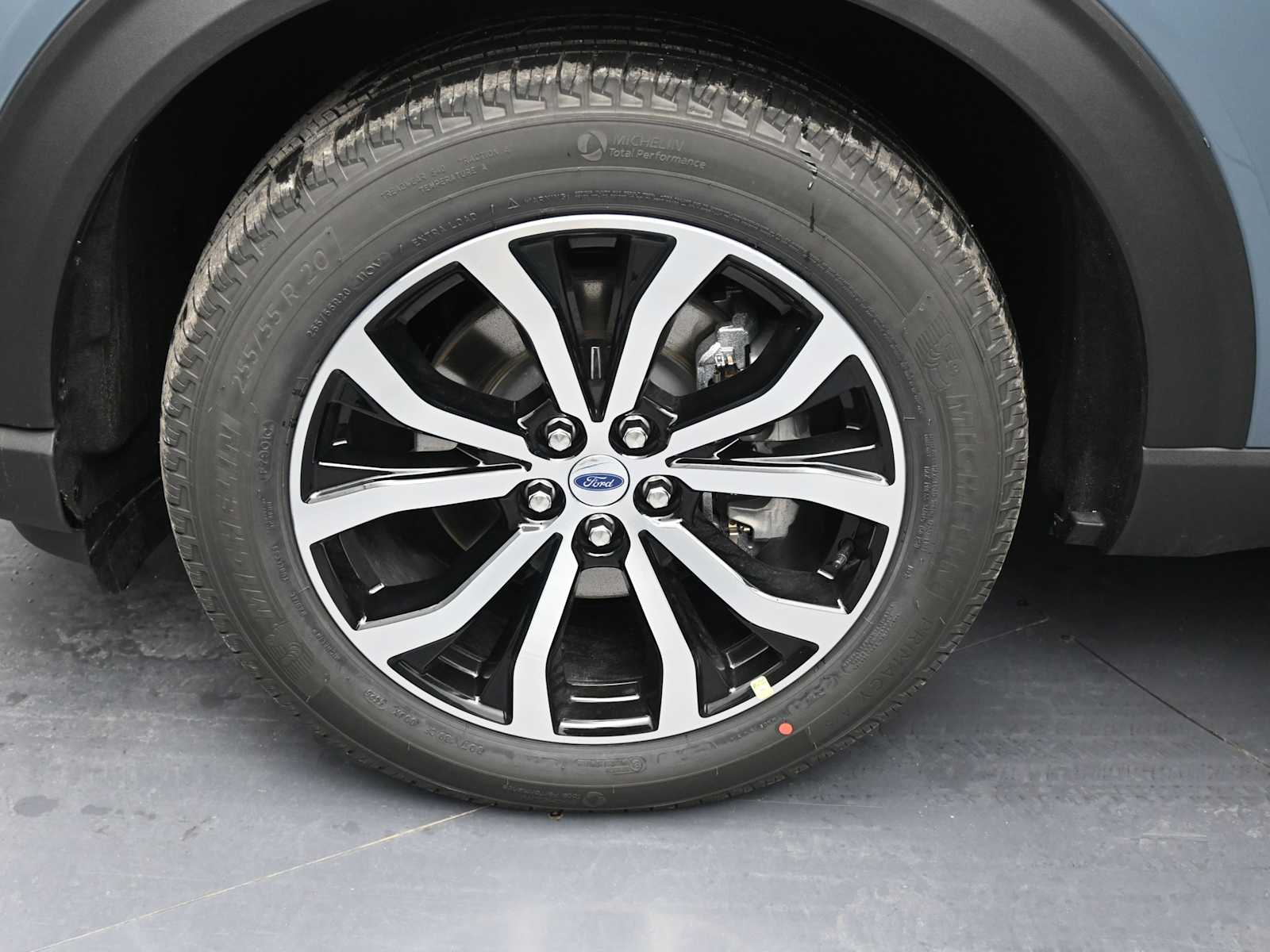 New 2026 Ford Explorer - photo 13