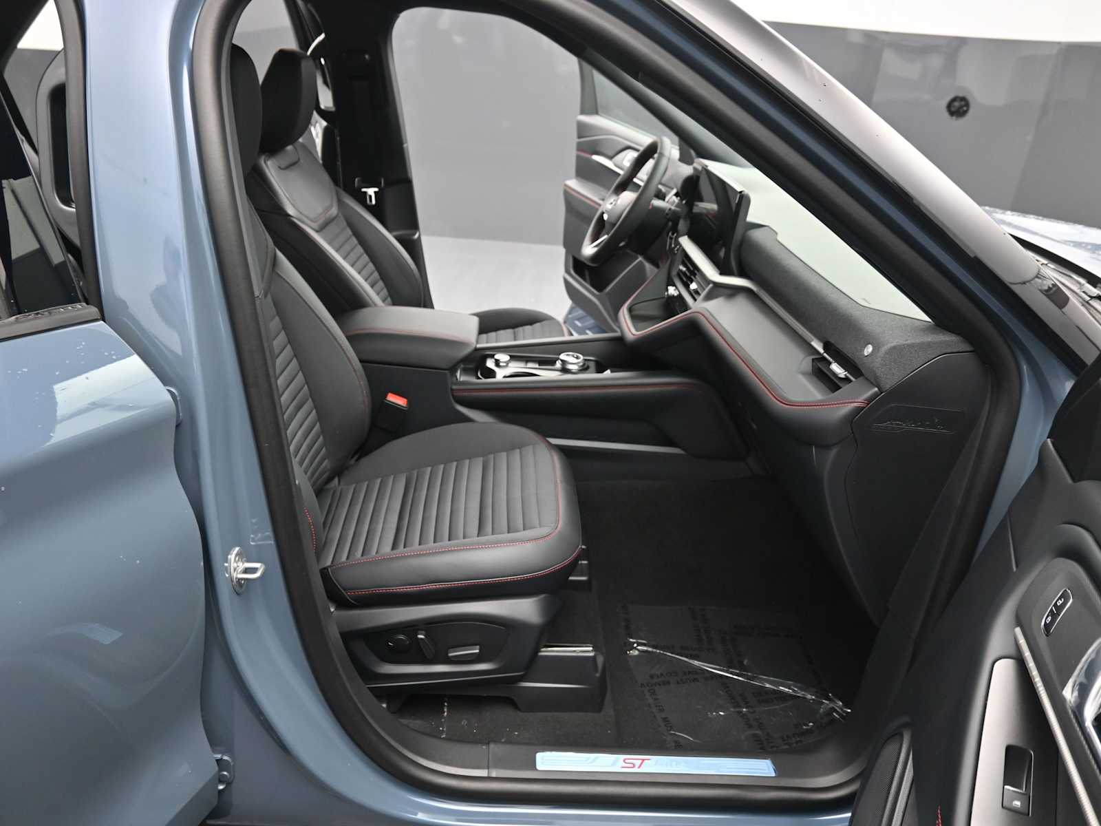 New 2026 Ford Explorer - photo 15