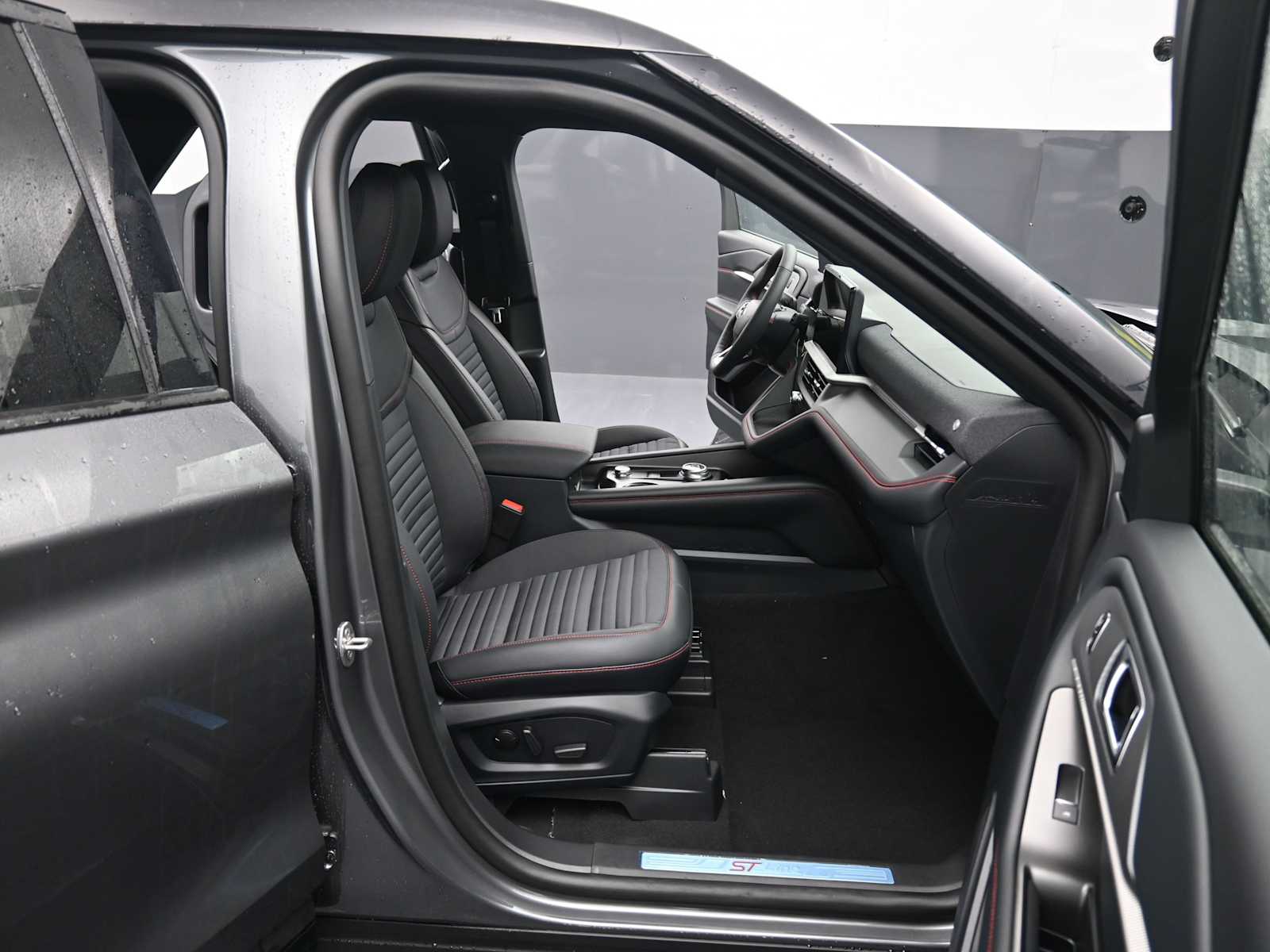 New 2026 Ford Explorer - photo 15