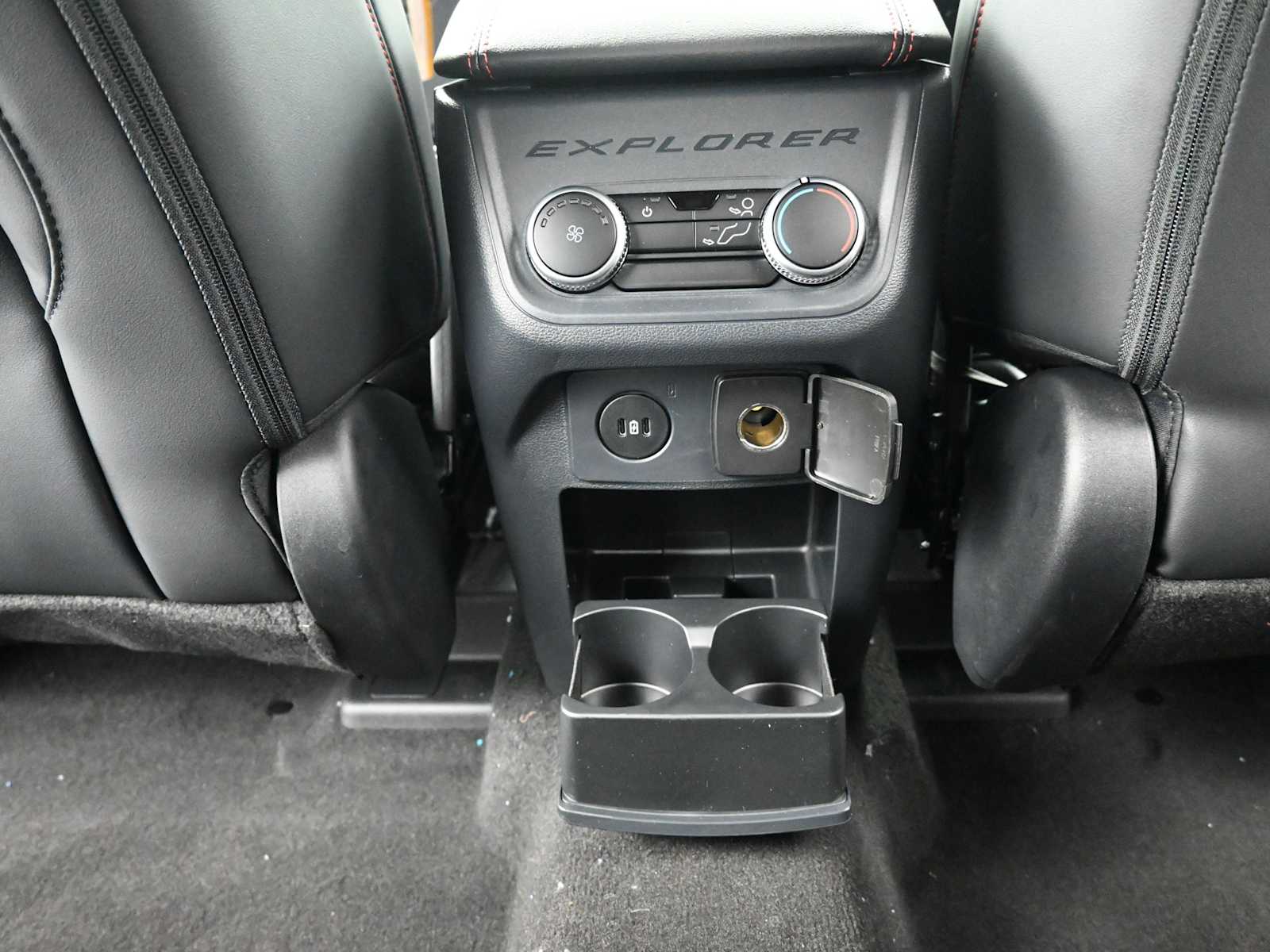 New 2026 Ford Explorer - photo 17