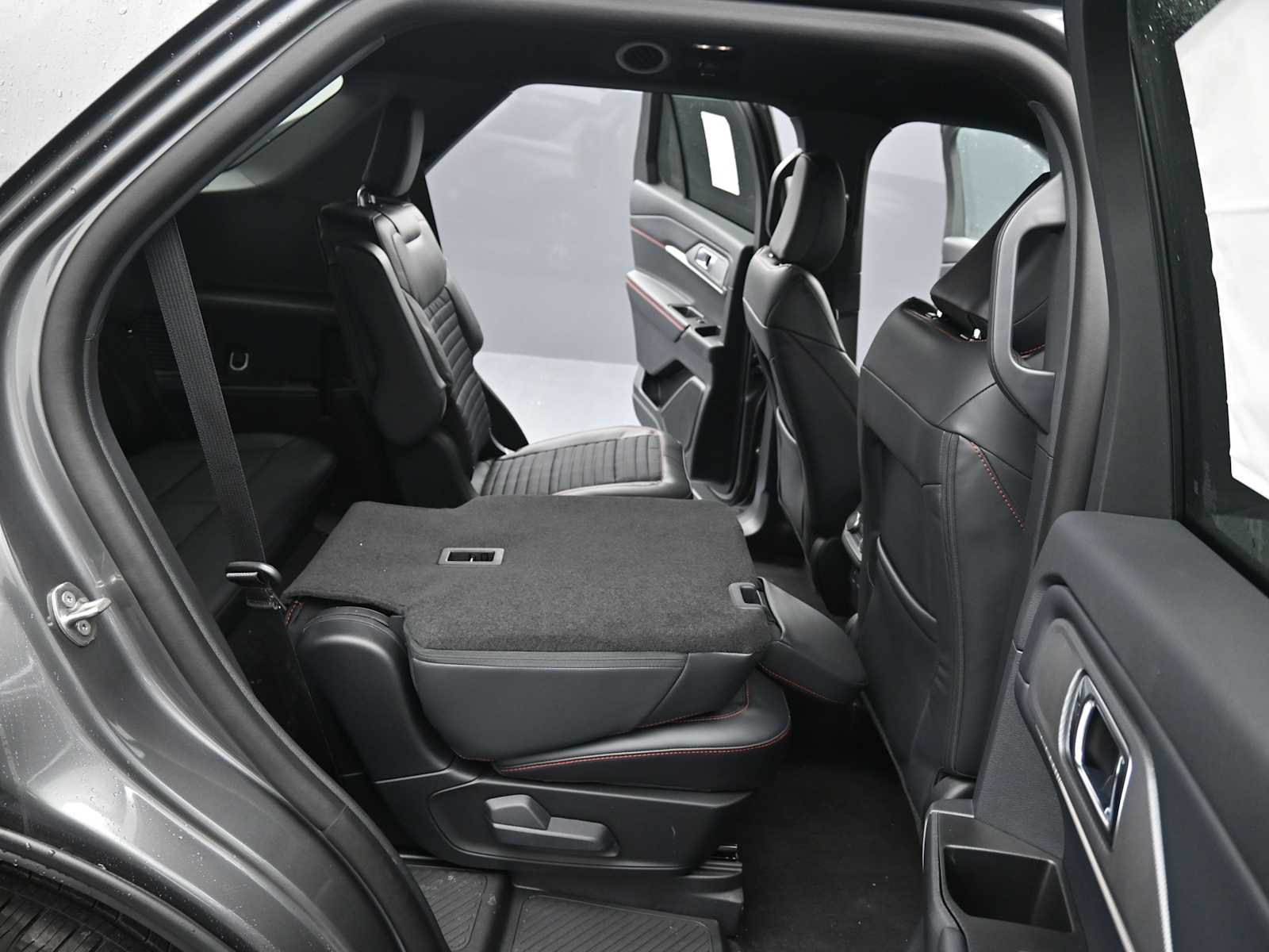 New 2026 Ford Explorer - photo 20
