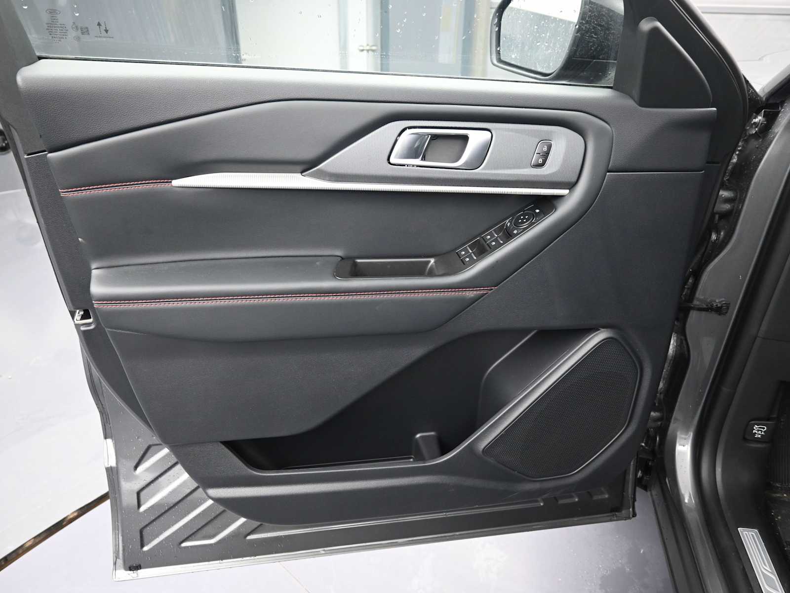 New 2026 Ford Explorer - photo 25