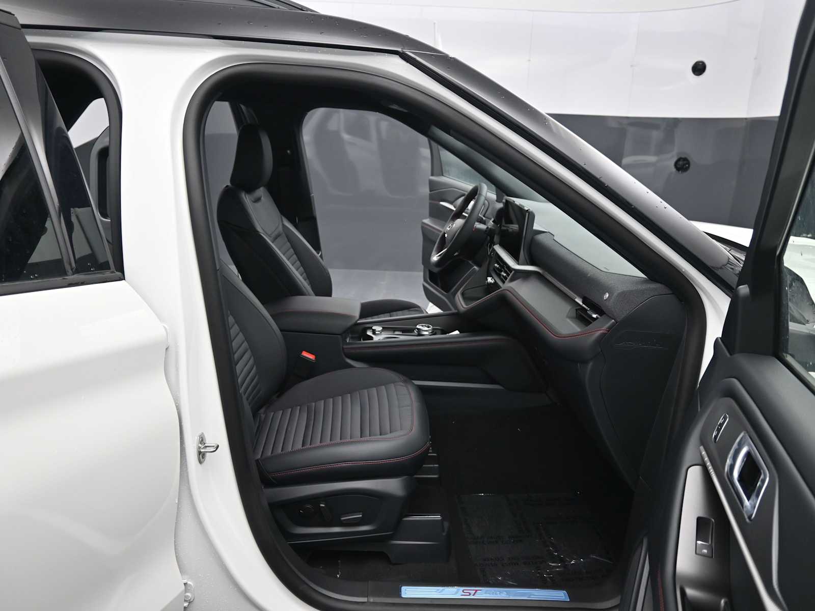 New 2026 Ford Explorer - photo 15