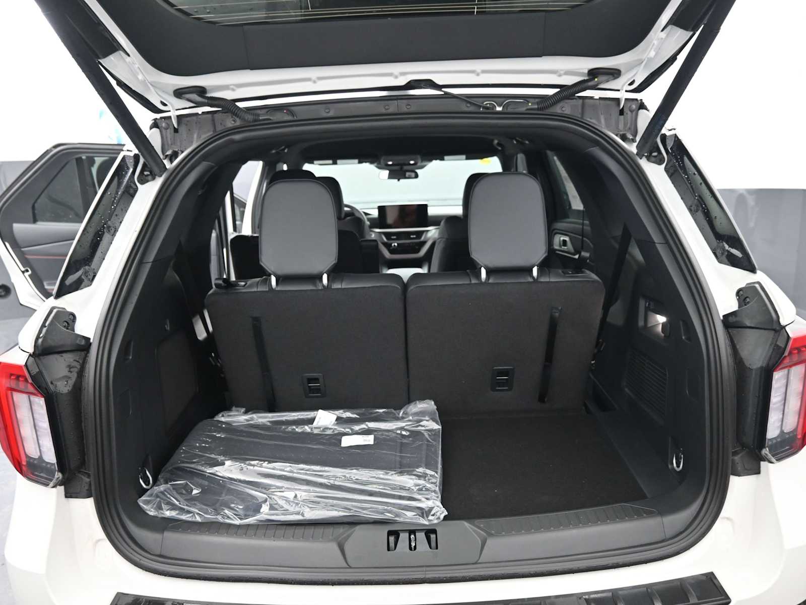 New 2026 Ford Explorer - photo 21