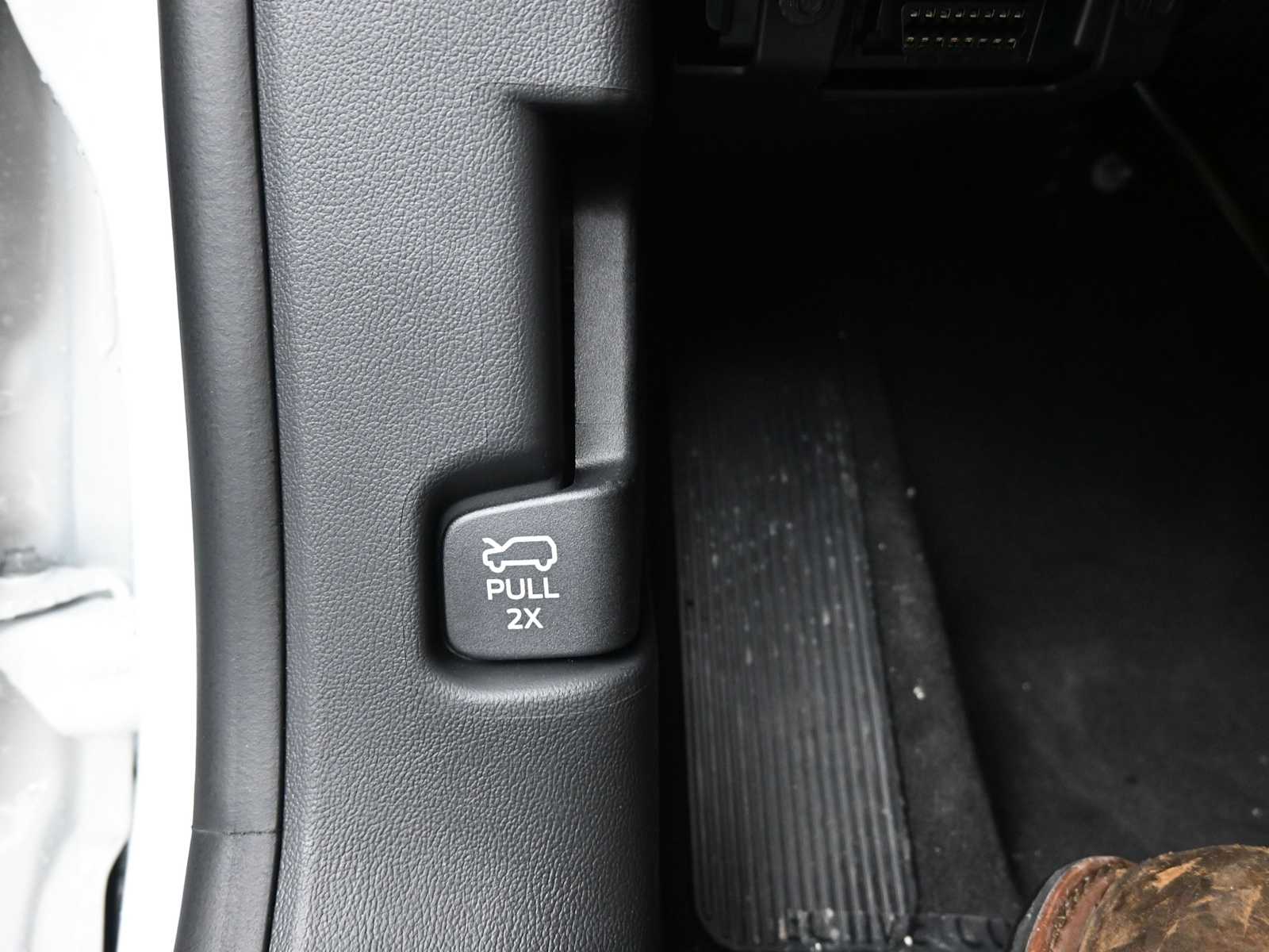 New 2026 Ford Explorer - photo 32