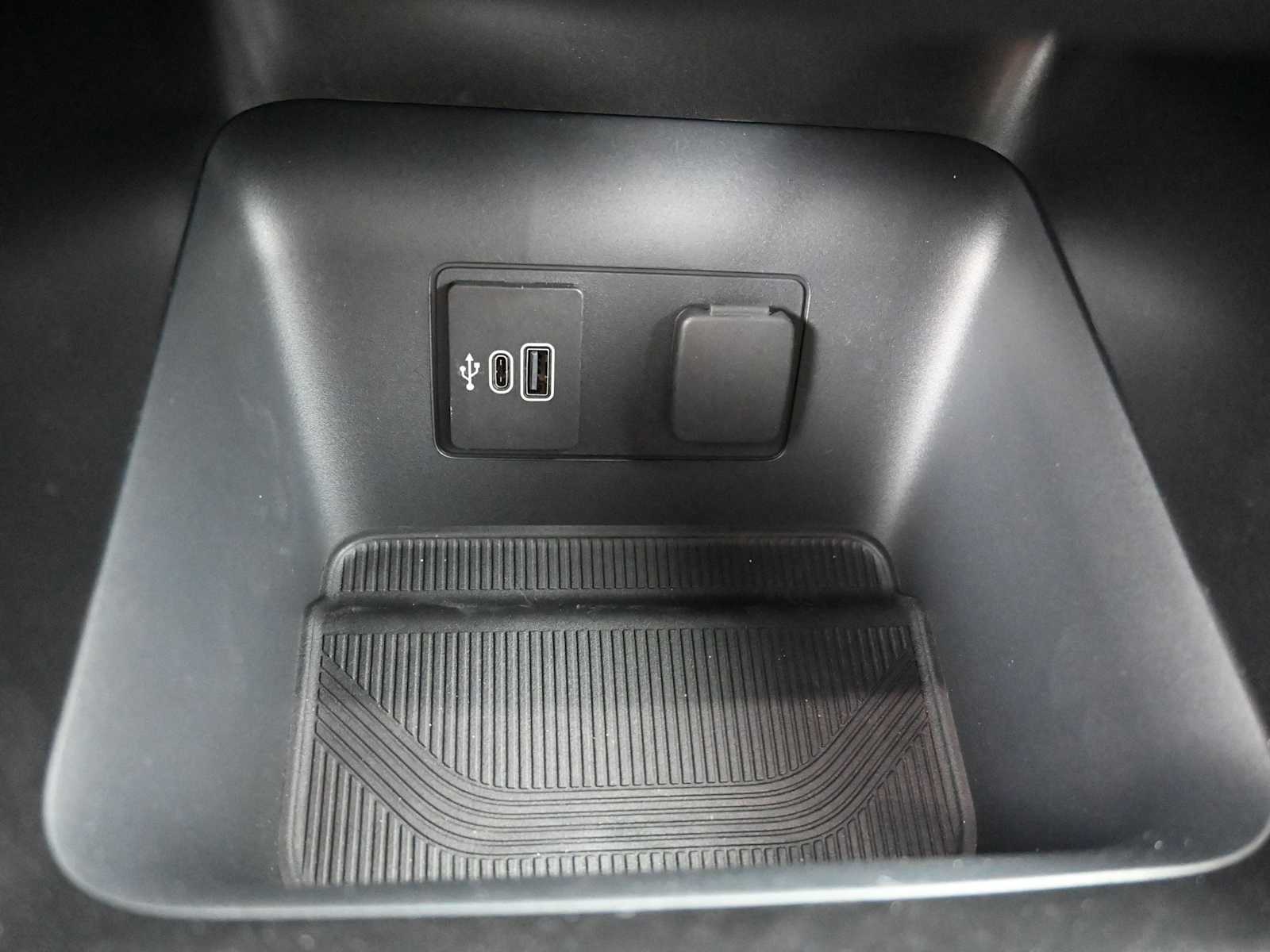 New 2026 Ford Explorer - photo 44