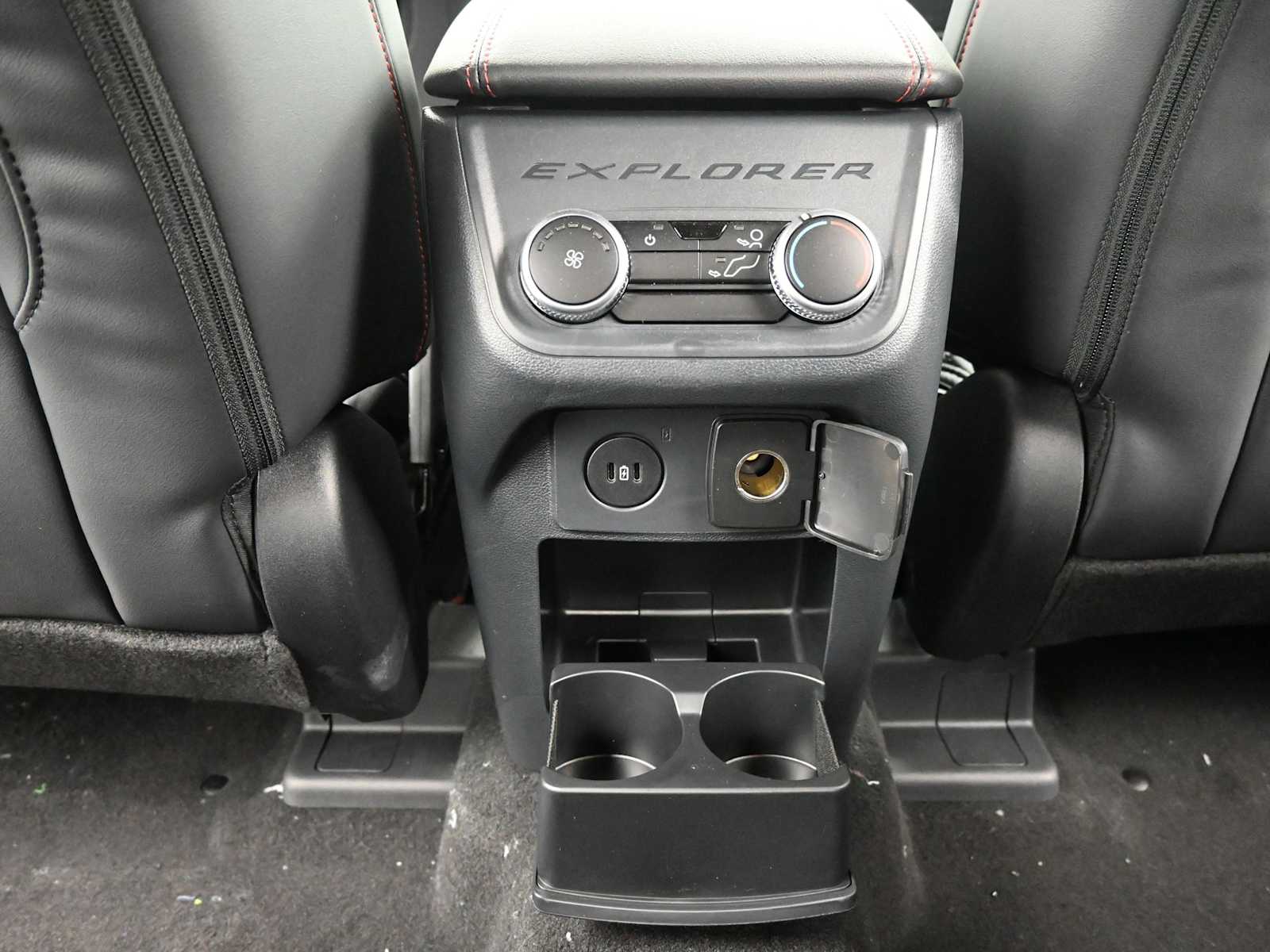 New 2026 Ford Explorer - photo 16