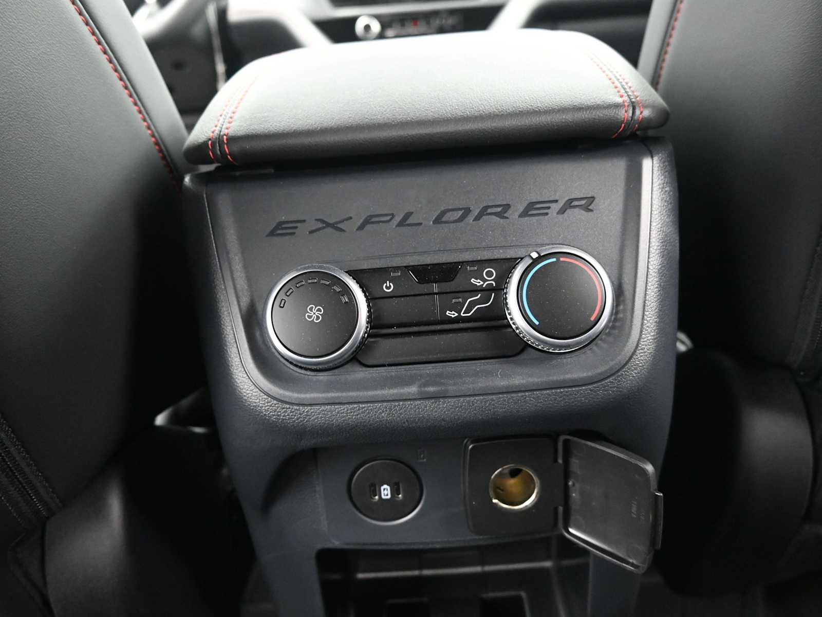 New 2026 Ford Explorer - photo 18