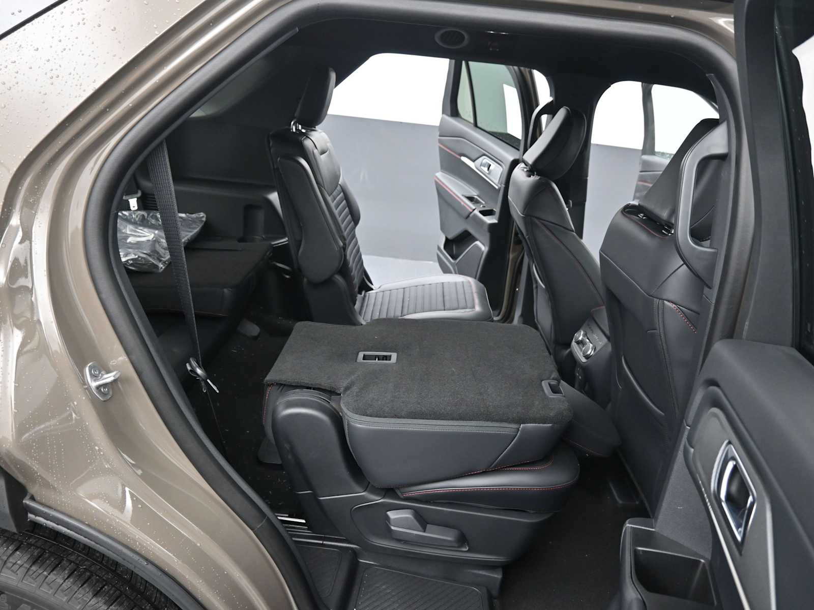 New 2026 Ford Explorer - photo 20