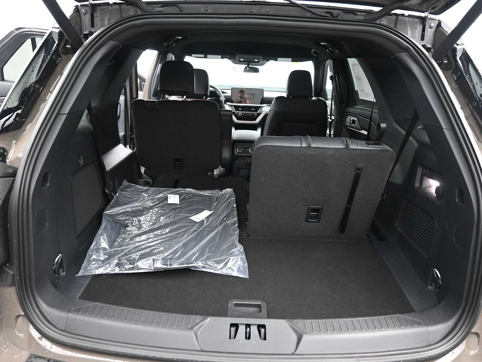 New 2026 Ford Explorer - photo 21