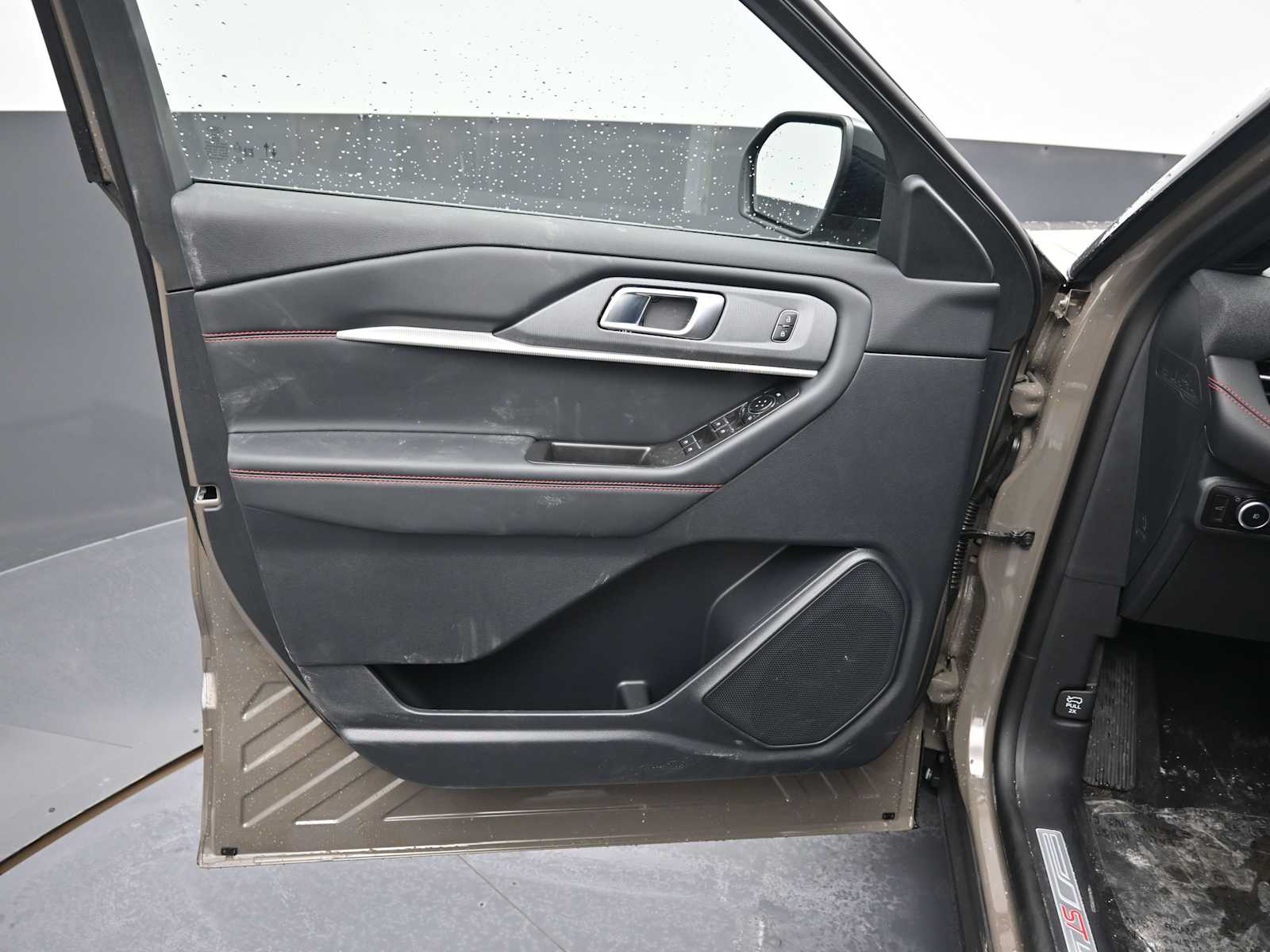 New 2026 Ford Explorer - photo 26
