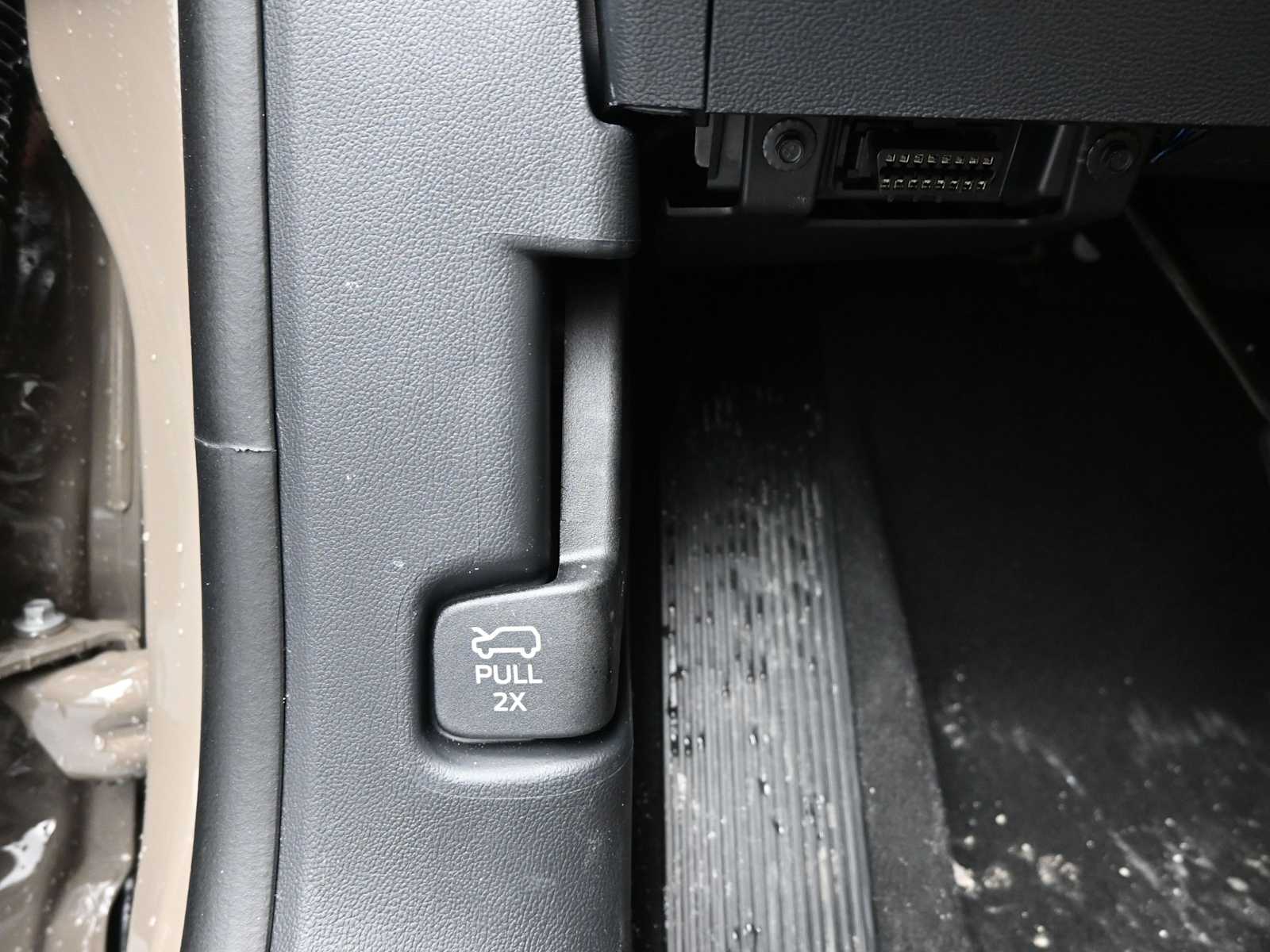 New 2026 Ford Explorer - photo 32