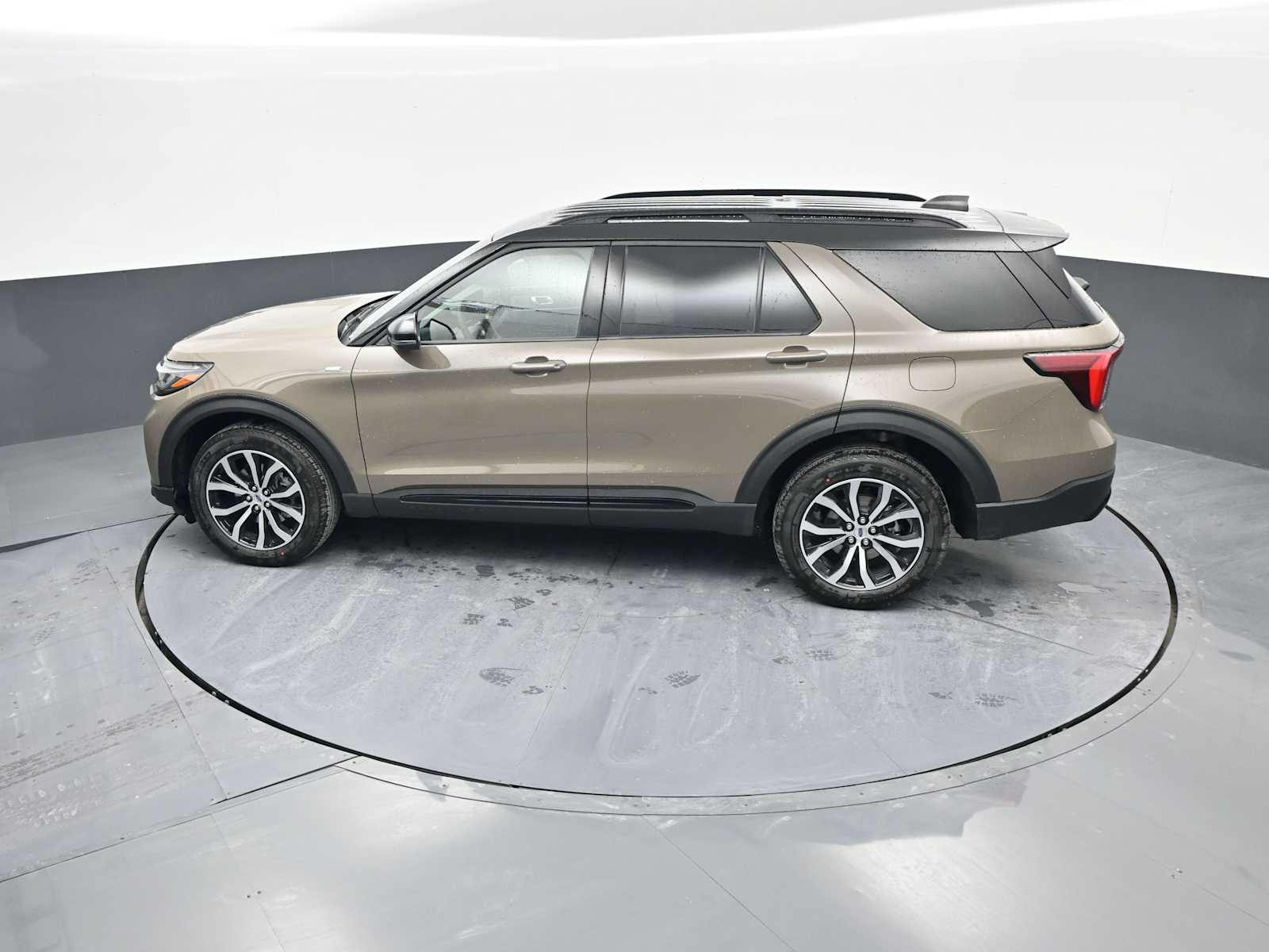 New 2026 Ford Explorer - photo 60