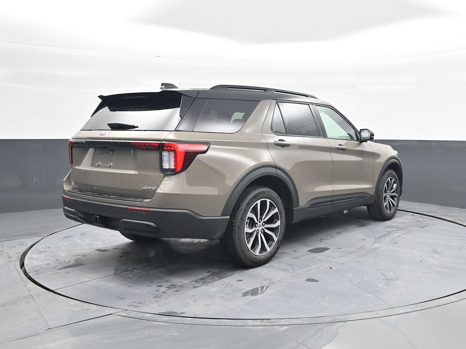 New 2026 Ford Explorer - photo 10