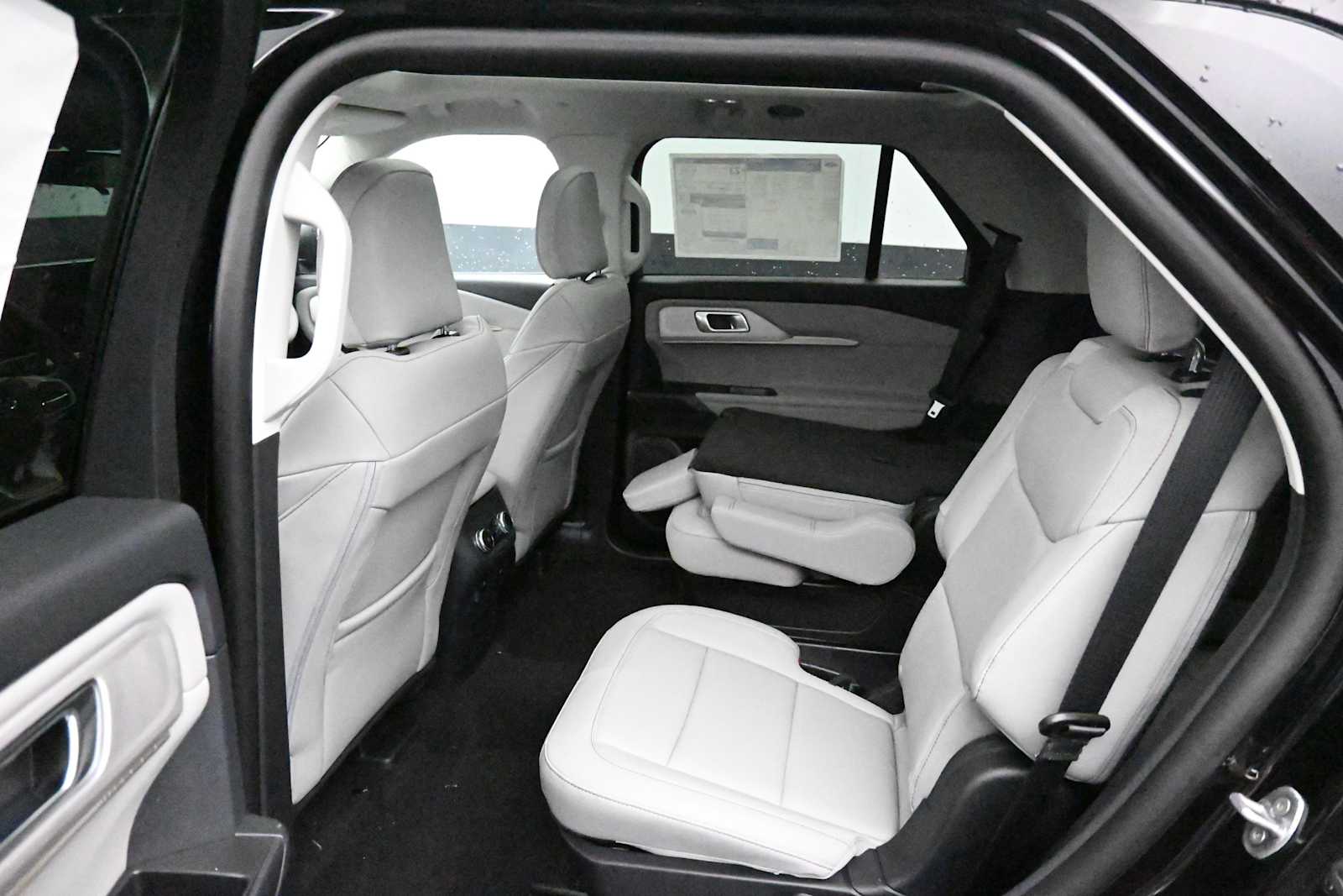 New 2026 Ford Explorer - photo 27