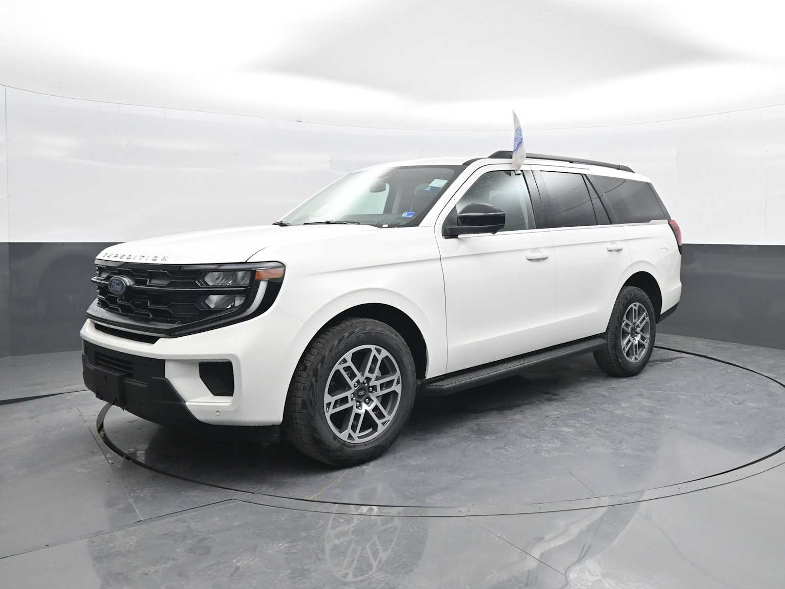 New 2026 Ford Expedition - photo 7