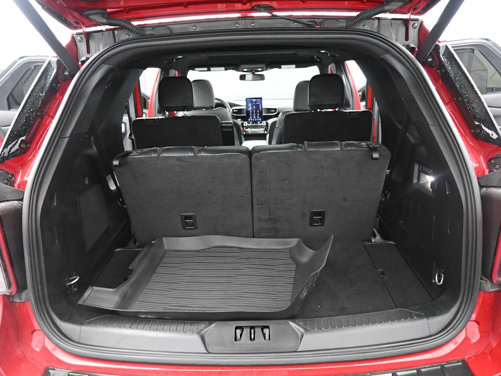 Used 2023 Ford Explorer - photo 16