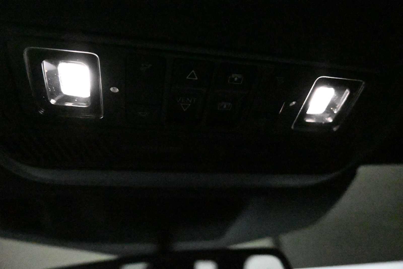 Used 2024 Ford Explorer - photo 28
