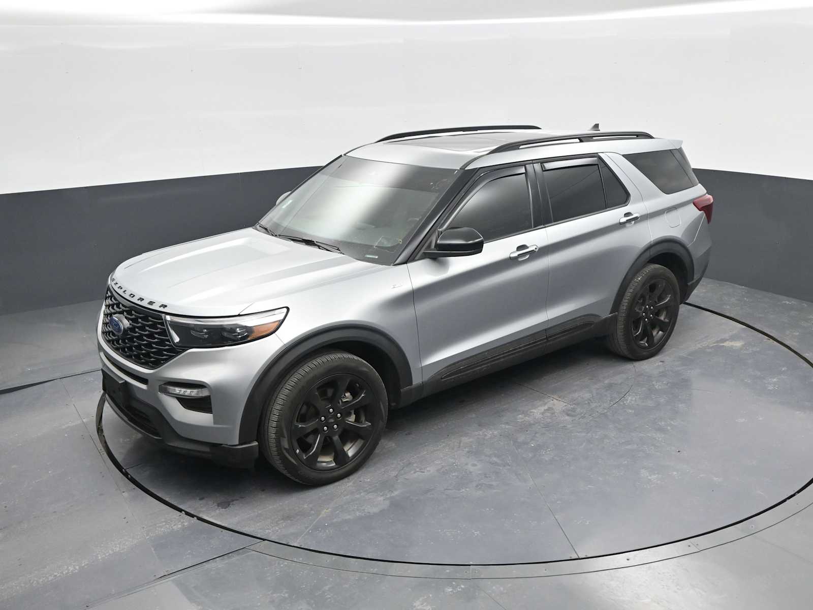 Used 2024 Ford Explorer - photo 31