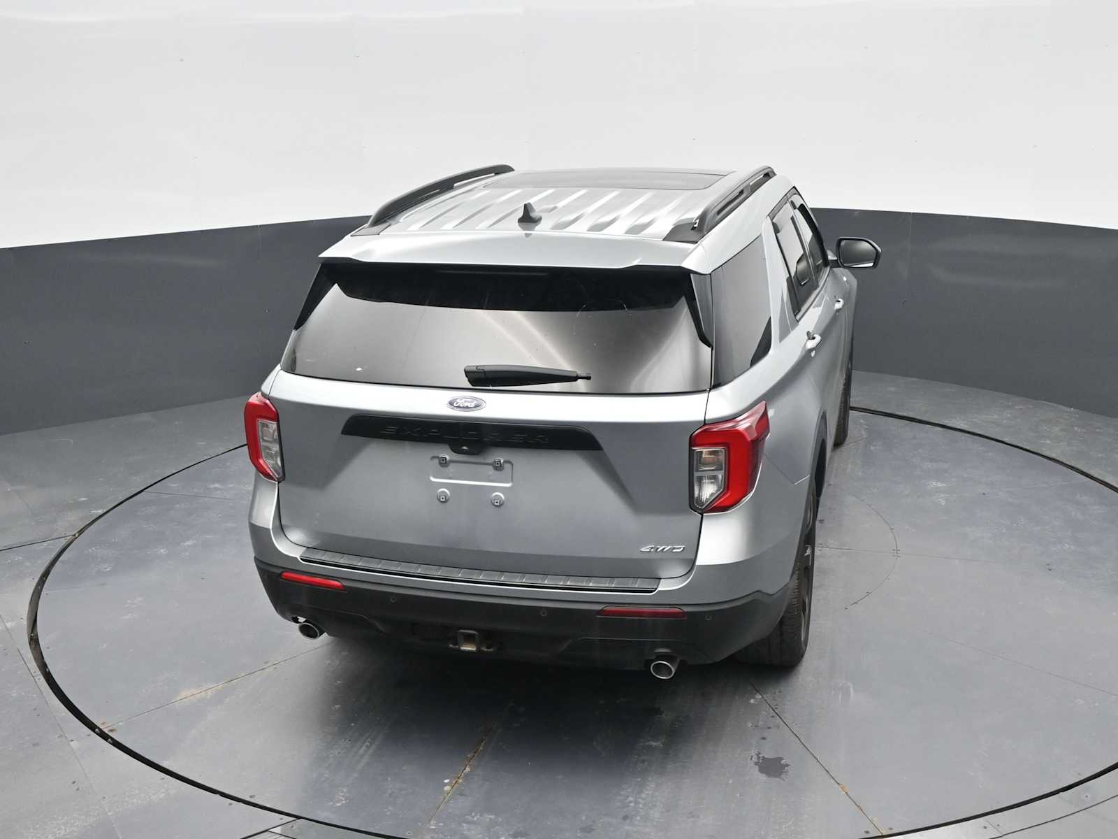 Used 2024 Ford Explorer - photo 33
