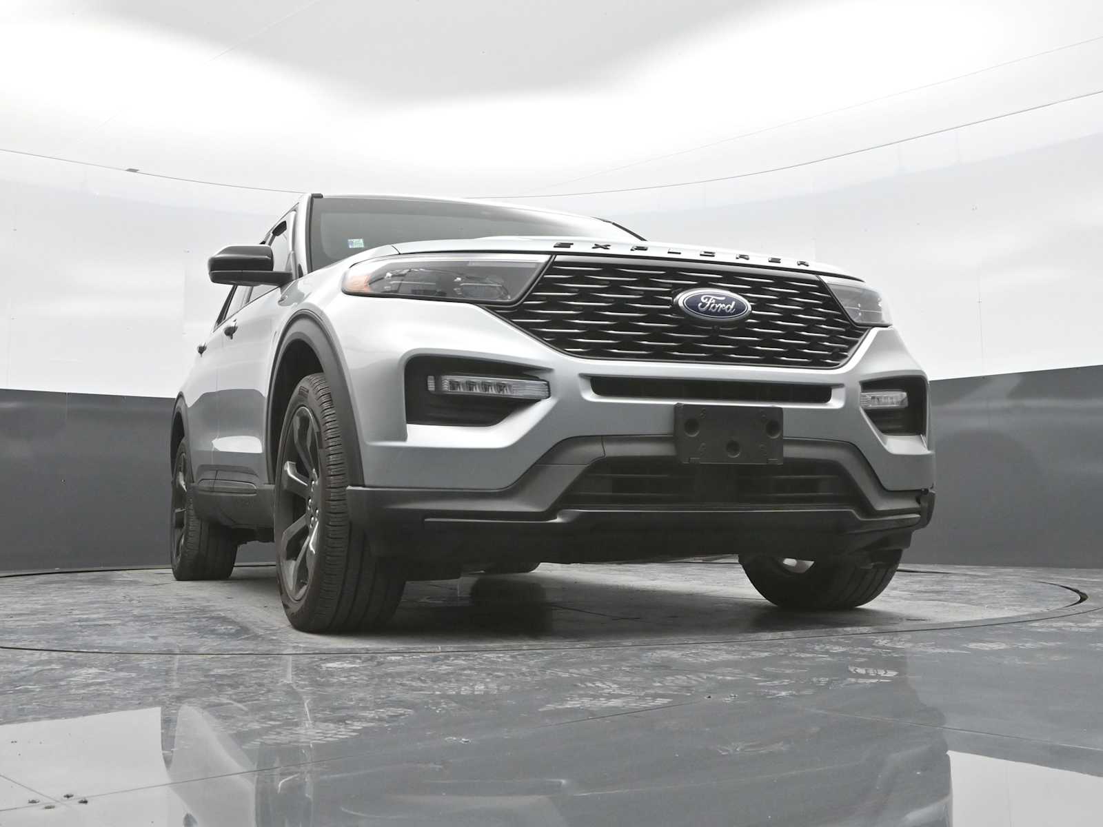 Used 2024 Ford Explorer - photo 37