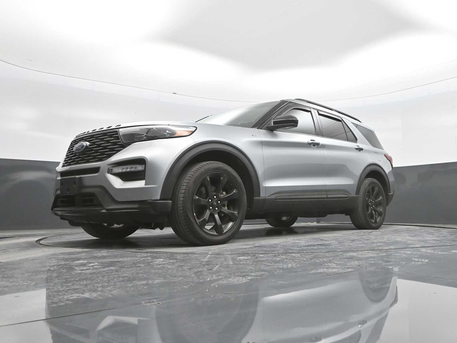 Used 2024 Ford Explorer - photo 39