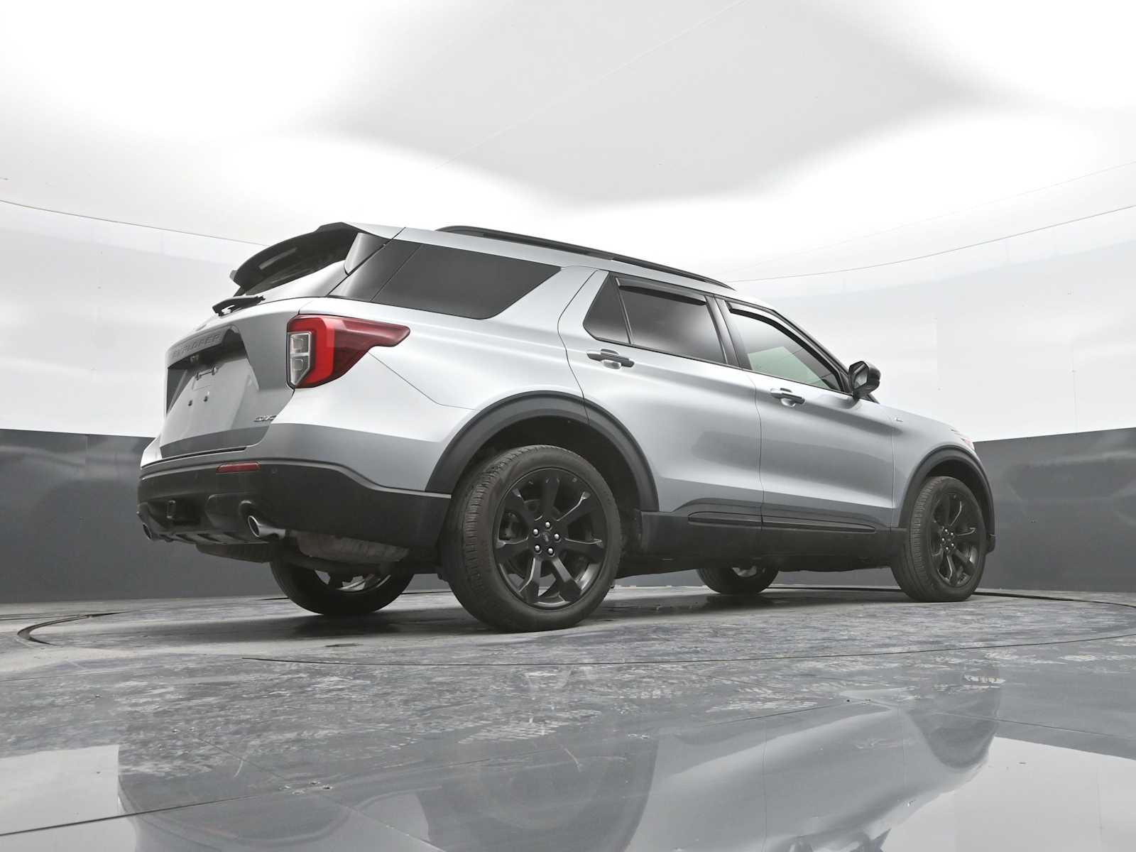 Used 2024 Ford Explorer - photo 43
