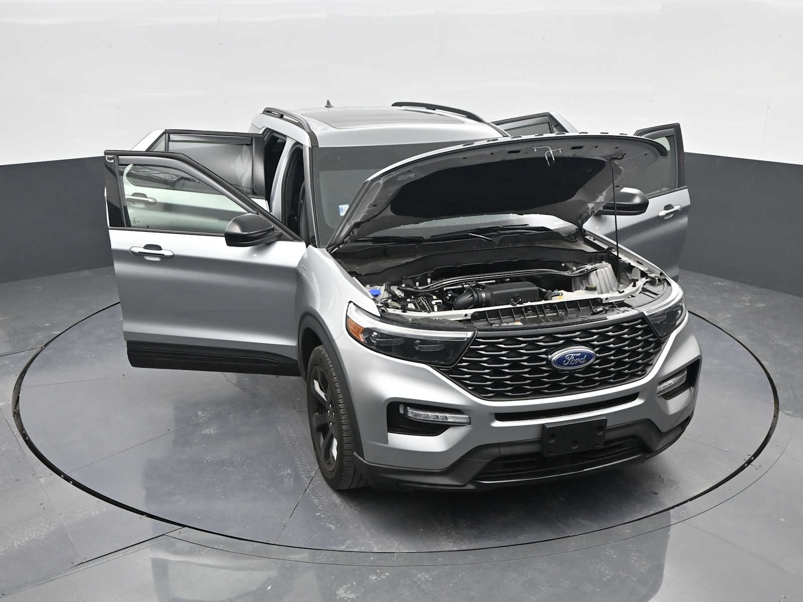 Used 2024 Ford Explorer - photo 45