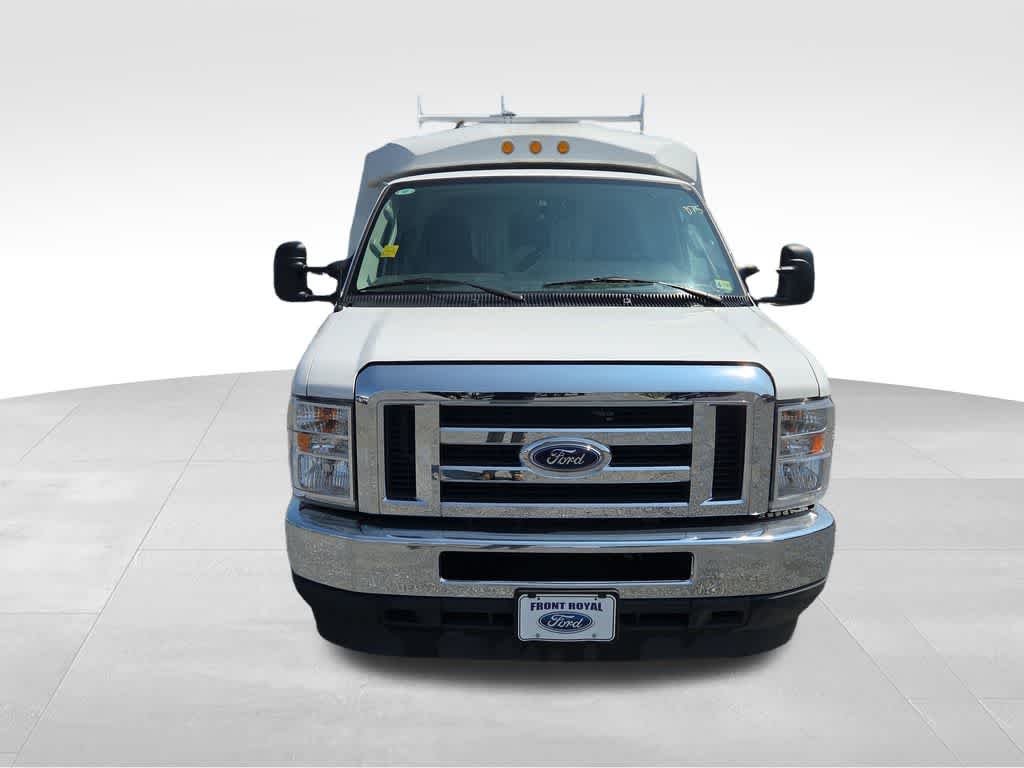 New 2024 Ford E-450 - photo 5