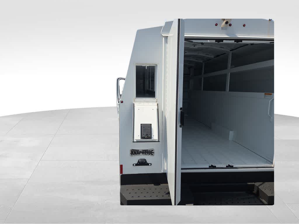 New 2024 Ford E-450 - photo 33