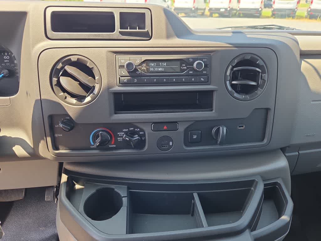 New 2024 Ford E-450 - photo 39