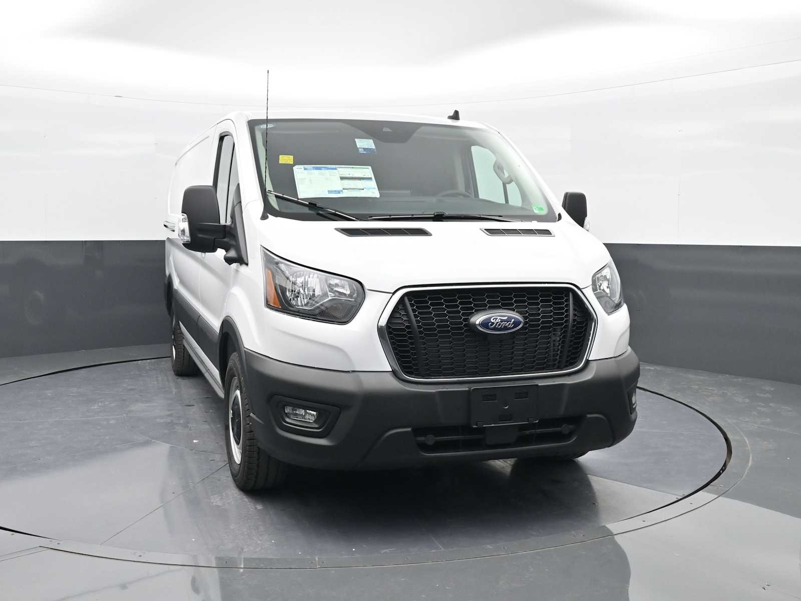 New 2025 Ford Transit 150 - photo 6