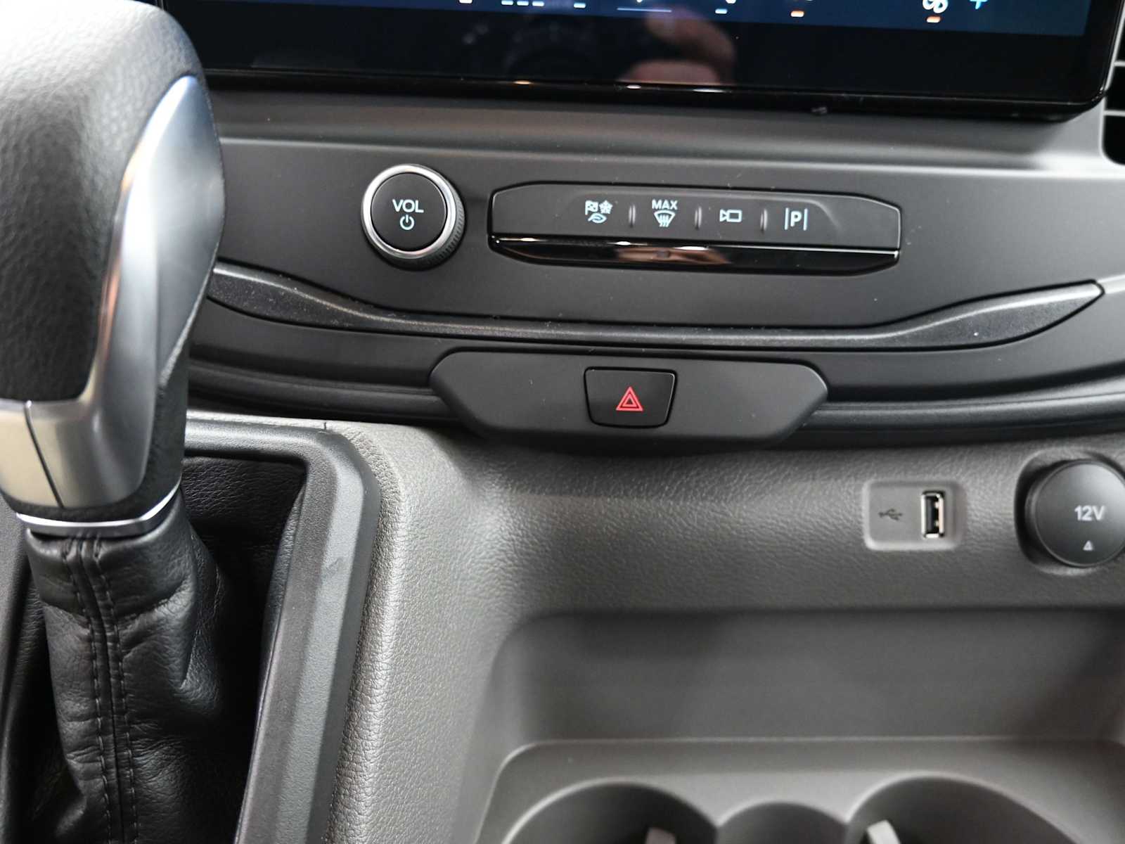 New 2025 Ford Transit 150 - photo 27