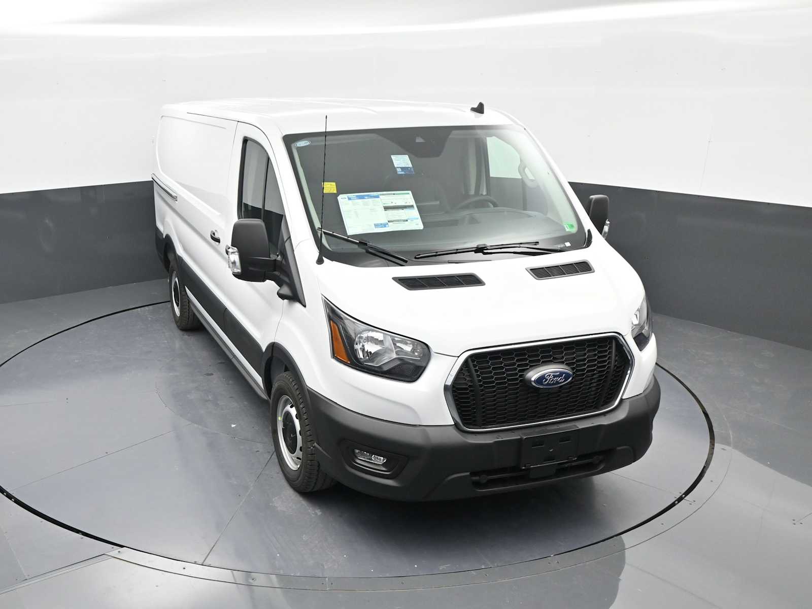 New 2025 Ford Transit 150 - photo 32