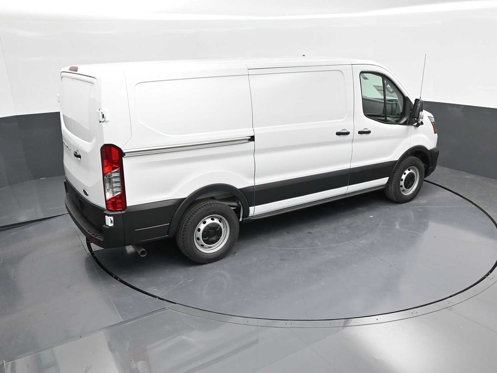 New 2025 Ford Transit 150 - photo 38
