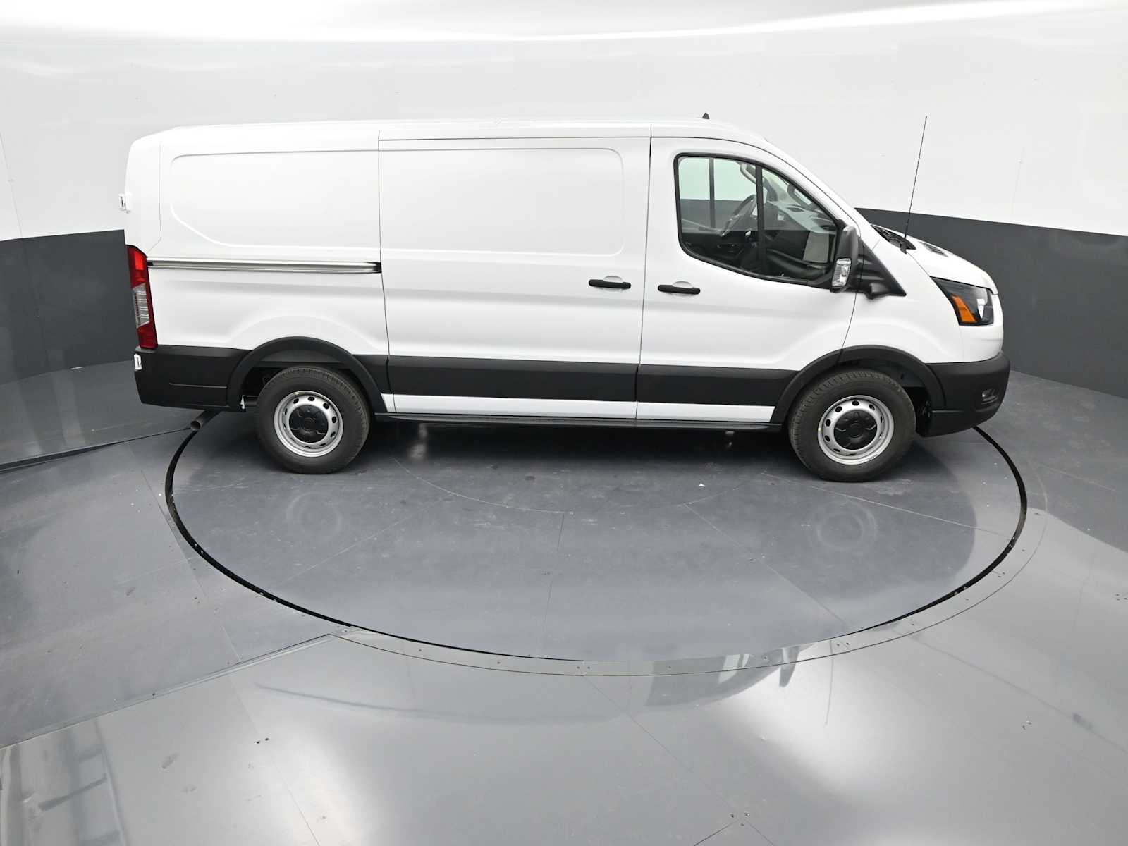 New 2025 Ford Transit 150 - photo 39