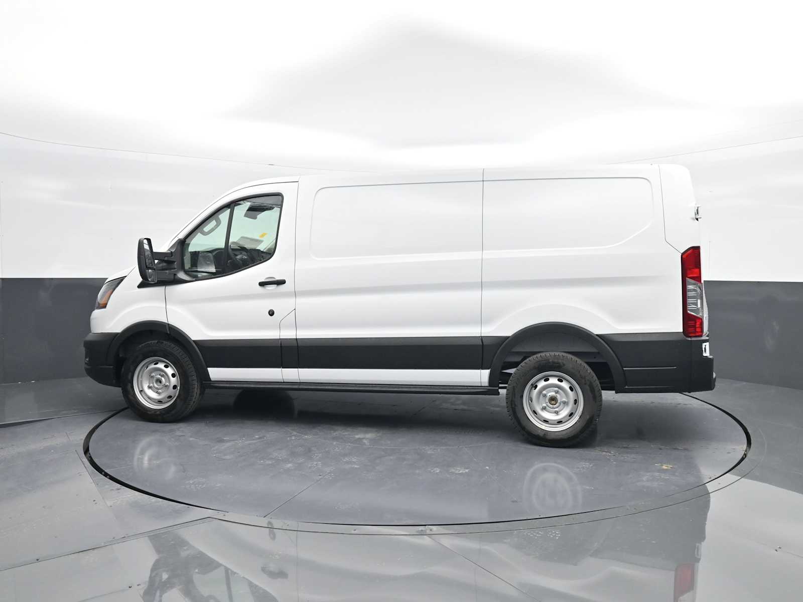 New 2025 Ford Transit 150 - photo 9