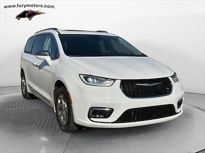 Used 2021 Chrysler Pacifica Limited Minivan for sale #AQ1030 - photo 1