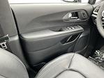 Used 2025 Chrysler Pacifica Select Minivan for sale #AQ1095 - photo 17