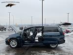 Used 2025 Chrysler Pacifica Select Minivan for sale #AQ1095 - photo 36