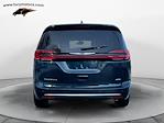 Used 2025 Chrysler Pacifica Select Minivan for sale #AQ1095 - photo 4