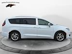Used 2017 Chrysler Pacifica Limited Minivan for sale #AQ4062P - photo 2