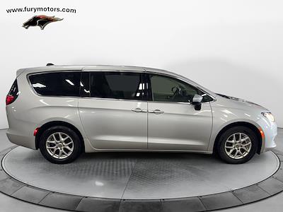 Used 2022 Chrysler Voyager LX Minivan for sale #AQ4082 - photo 2