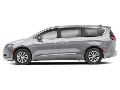 Used 2022 Chrysler Voyager LX Minivan for sale #AQ7025 - photo 2