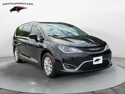 2017 Chrysler Pacifica FWD Minivan for sale #Z14377C - photo 1