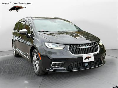Used 2021 Chrysler Pacifica Pinnacle Minivan for sale #Z14524 - photo 1