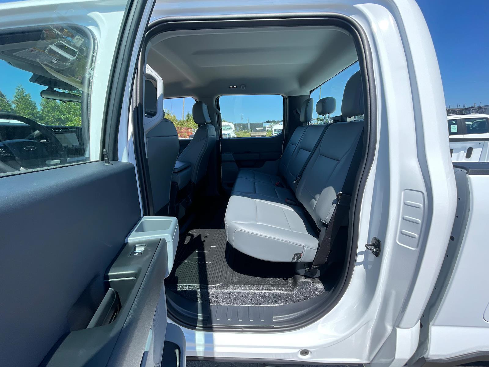 New 2025 Ford F-250 - photo 9