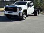 2025 GMC Sierra 3500 Crew Cab DRW 4WD Flatbed Truck for sale #DCS67763 - photo 5