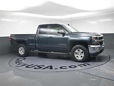 Used 2017 Chevrolet Silverado 1500 - photo 1